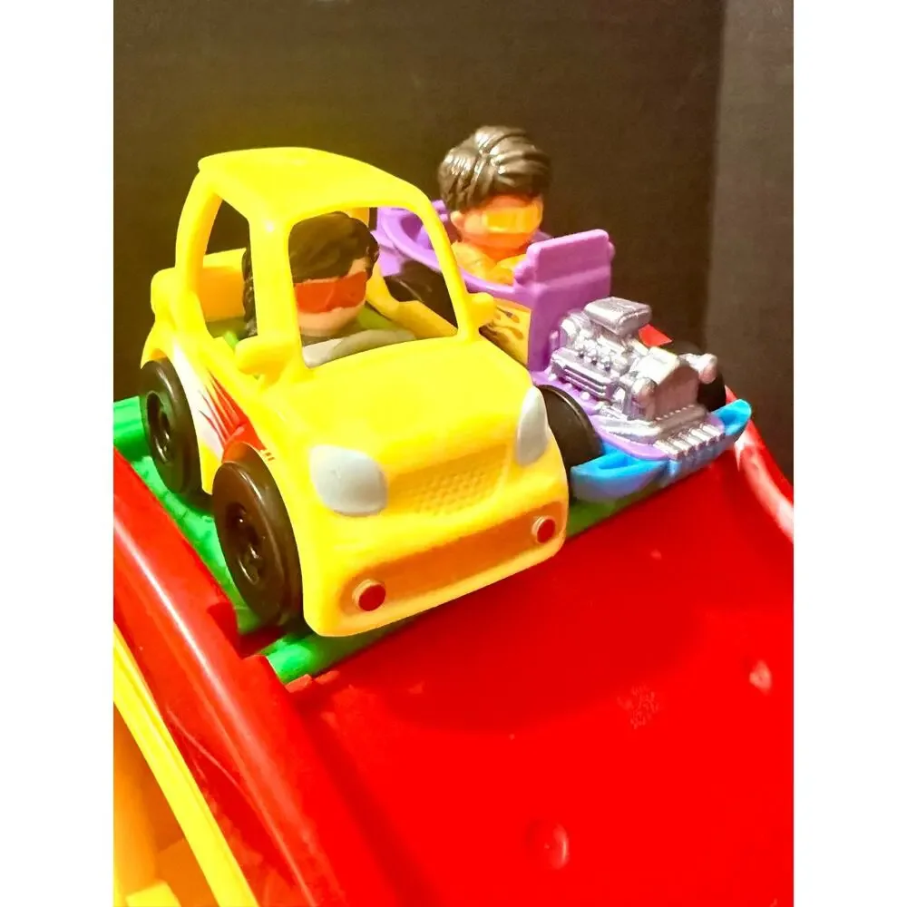 Fisher Price Little People Wheelies Rev 'N Sounds Race Track 4 Cars Vehicles